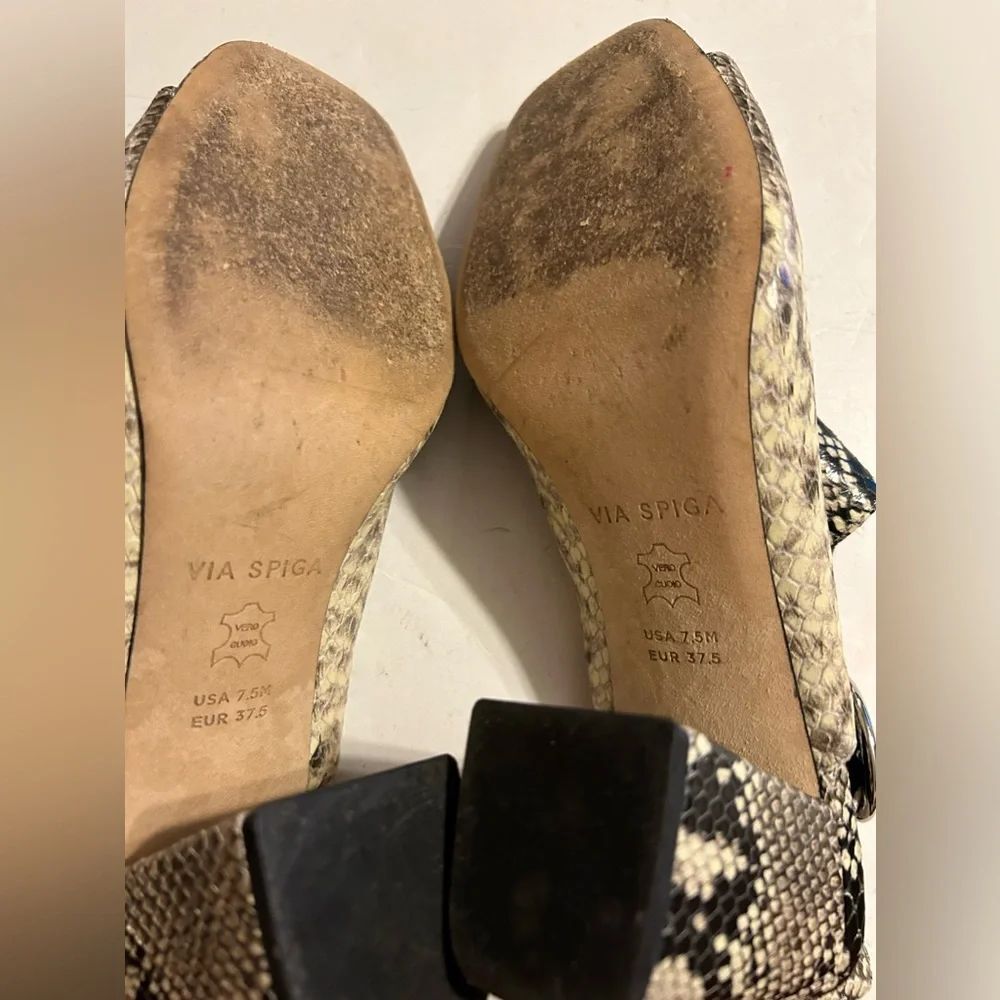 Via Spiga Python Roccia Sling
Back Elma Heels Size 7.5 (US) 37.5 (EU) - Picture 6 of 7